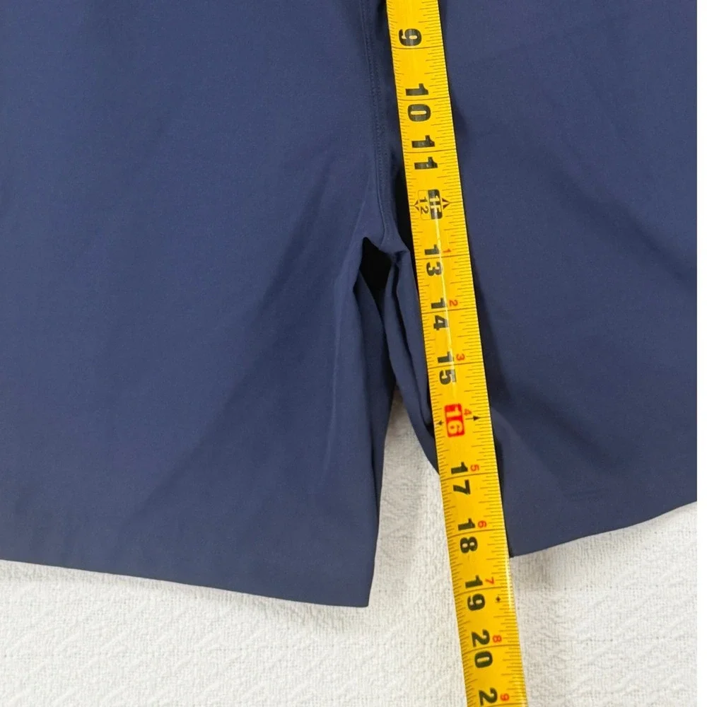Fabletics Mens Fundamental Shorts 7 Inch Lined Navy Blue XL New With Tags